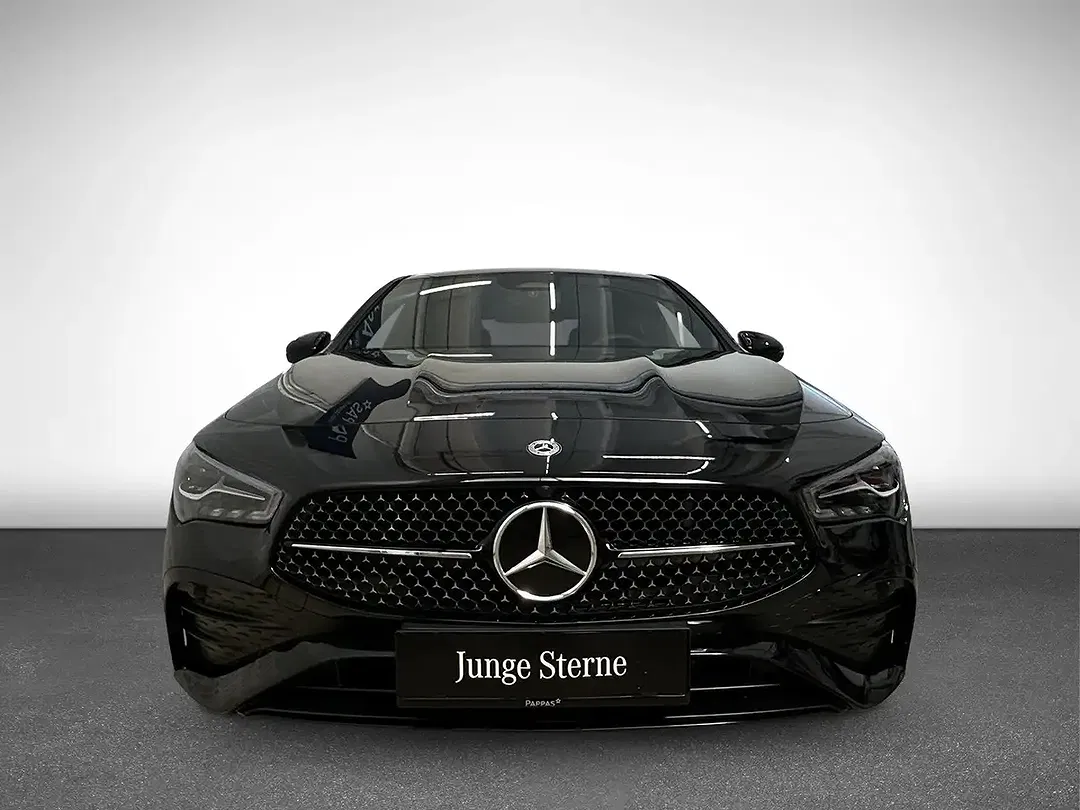 Mercedes-Benz CLA 200 - Thumbnail 3