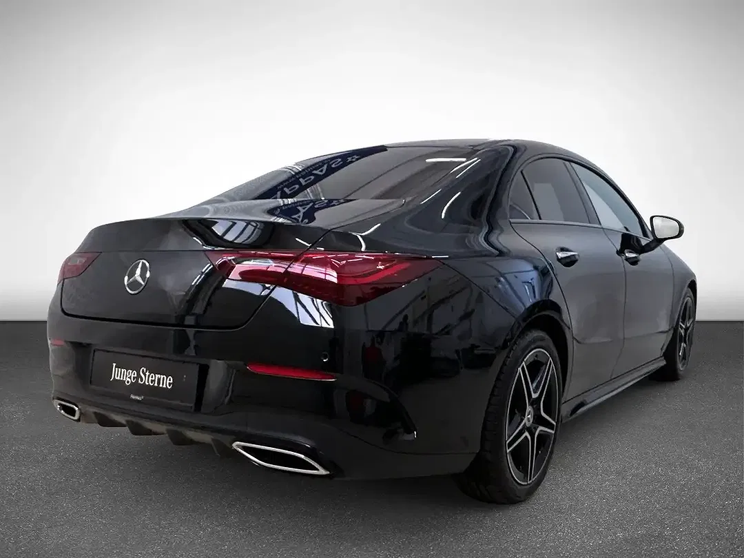 Mercedes-Benz CLA 200 - Thumbnail 5