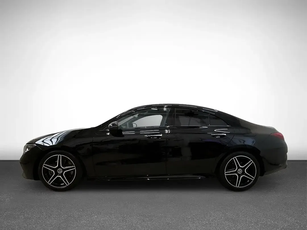 Mercedes-Benz CLA 200 - Thumbnail 6