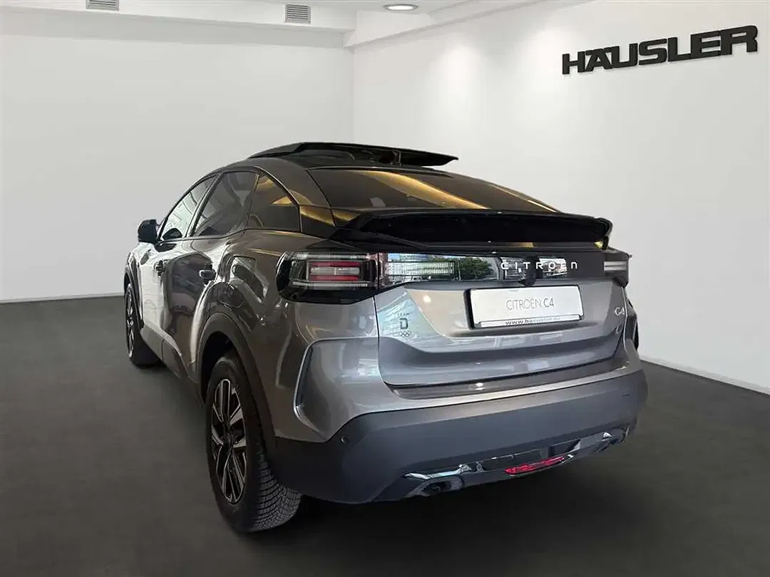 Citroen C4 EAT8 Hybrid - Thumbnail 5