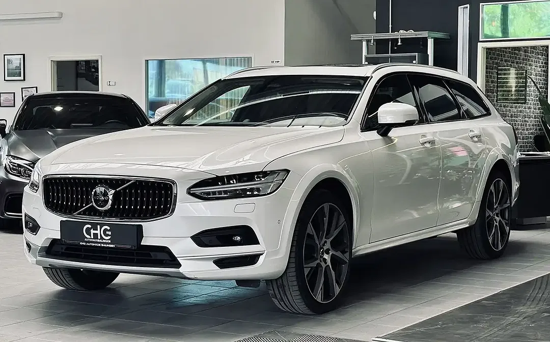 Volvo V90 Cross Country AWD Pro - Thumbnail 3