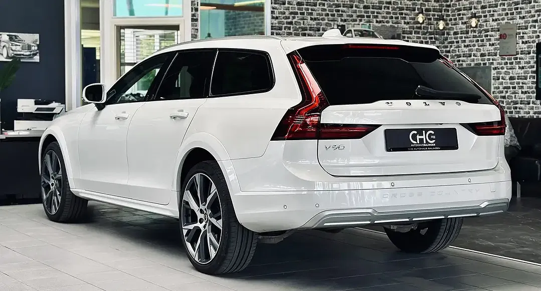 Volvo V90 Cross Country AWD Pro - Thumbnail 6