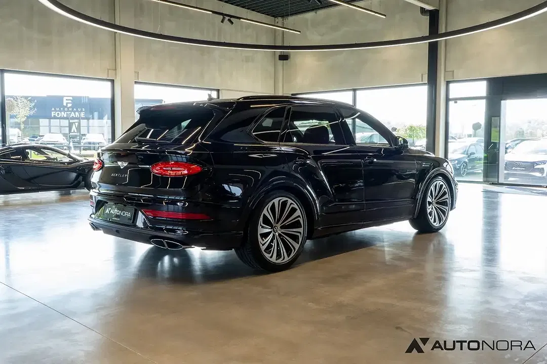Bentley Bentayga 4.0 V8 Mulliner - Thumbnail 4