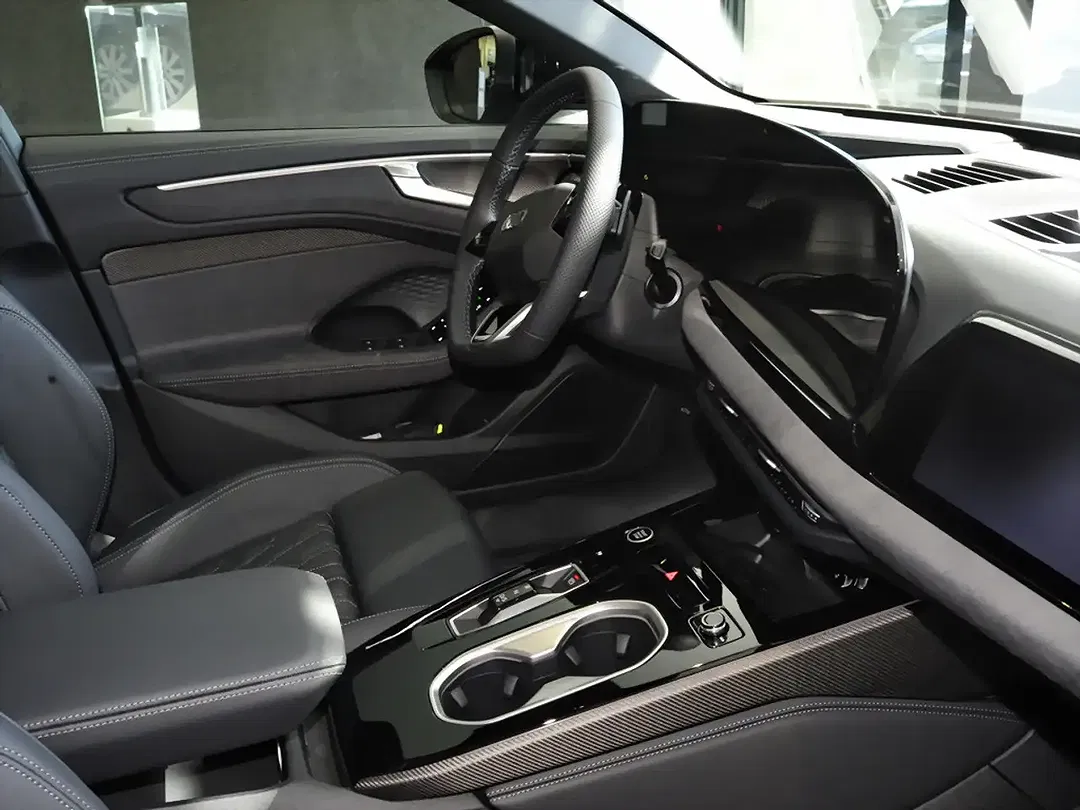 Audi A6 TDI quattro Avant Edition One - Thumbnail 3