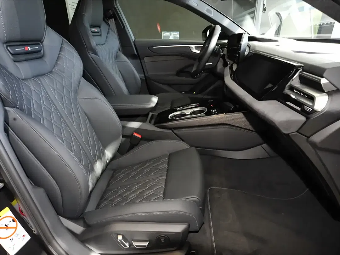 Audi A6 TDI quattro Avant Edition One - Thumbnail 5