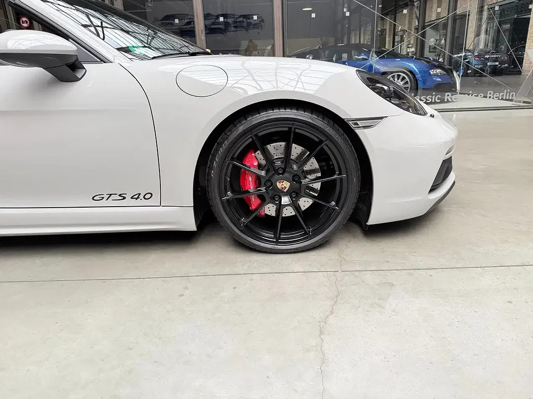Porsche 718 4.0 GTS - Thumbnail 8