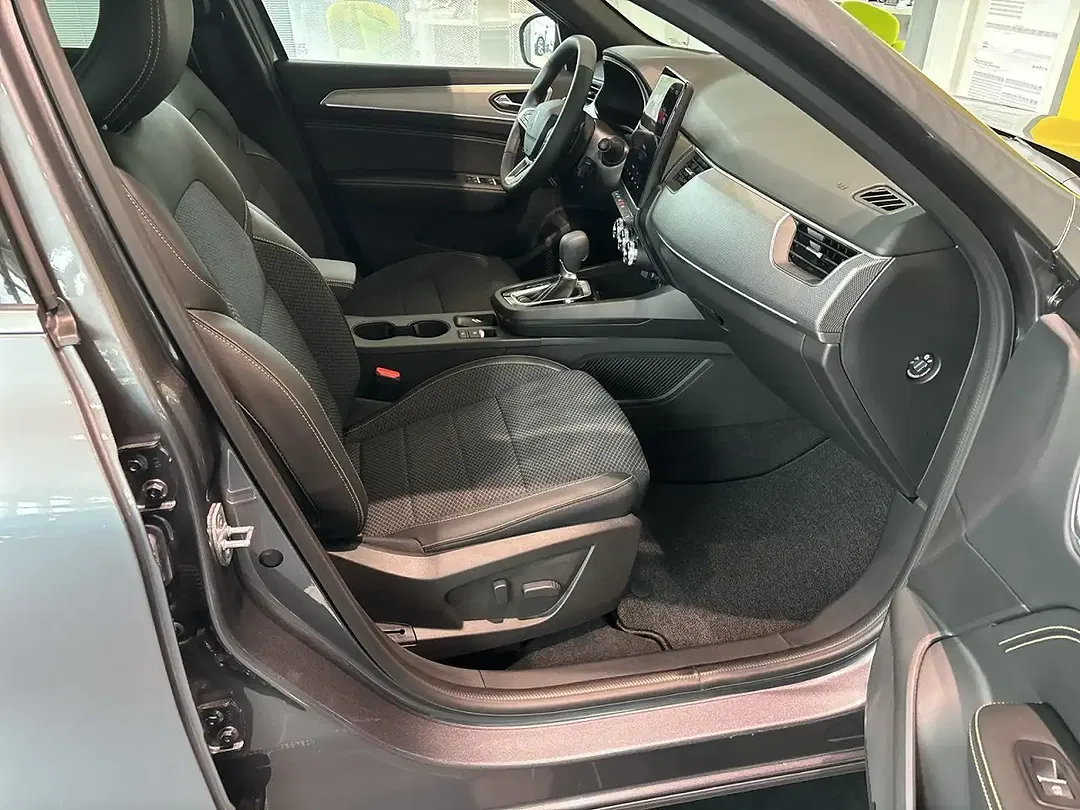 Renault Arkana MHEV EDC Techno - foto 15