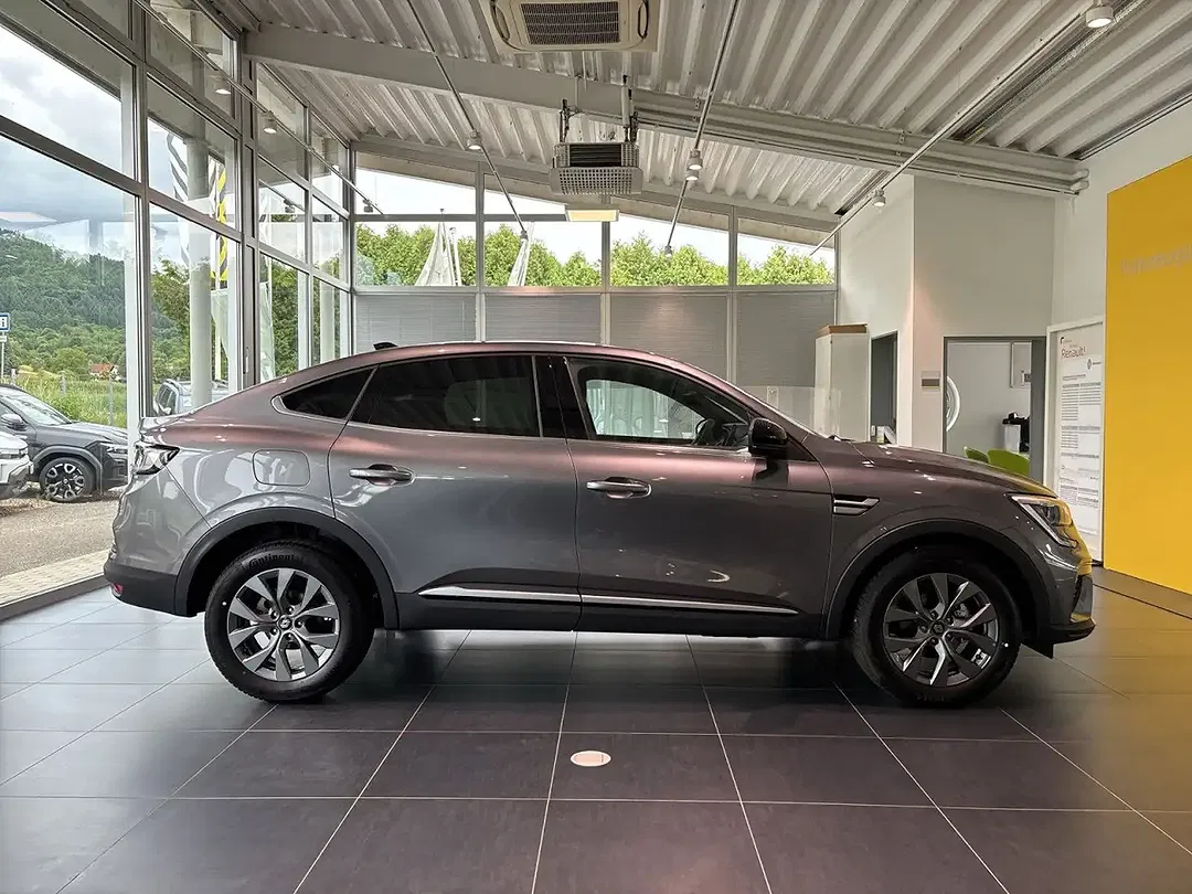 Renault Arkana MHEV EDC Techno - Thumbnail 5