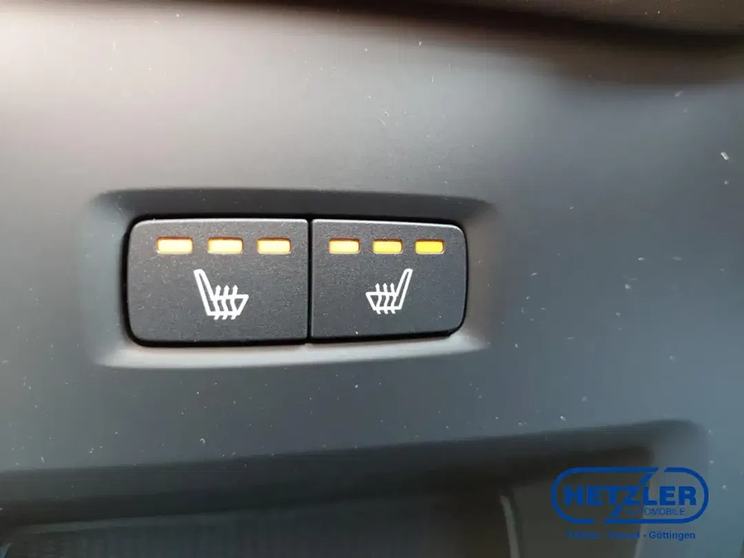 Volvo XC60 T8 PHEV Hybrid AWD Recharge Ultra Dark - Thumbnail 26