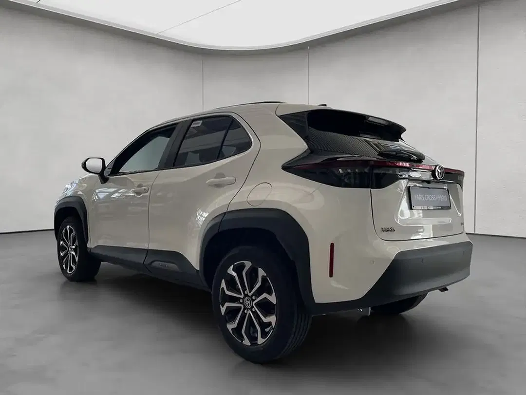 Toyota Yaris Cross 1.5 Hybrid Teamplayer - Thumbnail 3