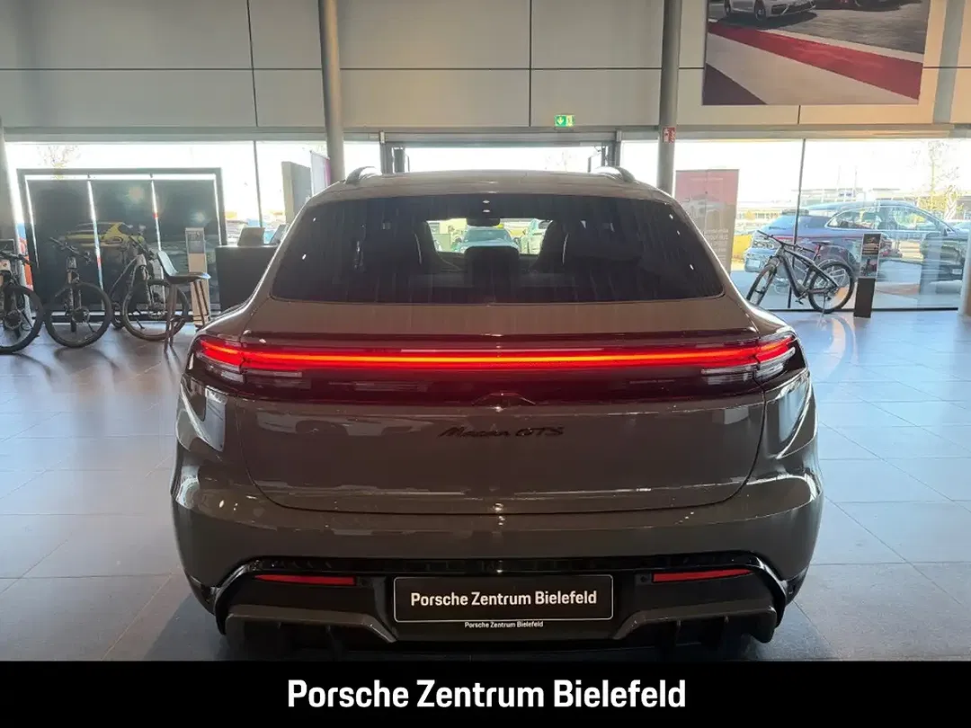 Porsche Macan GTS - Thumbnail 5