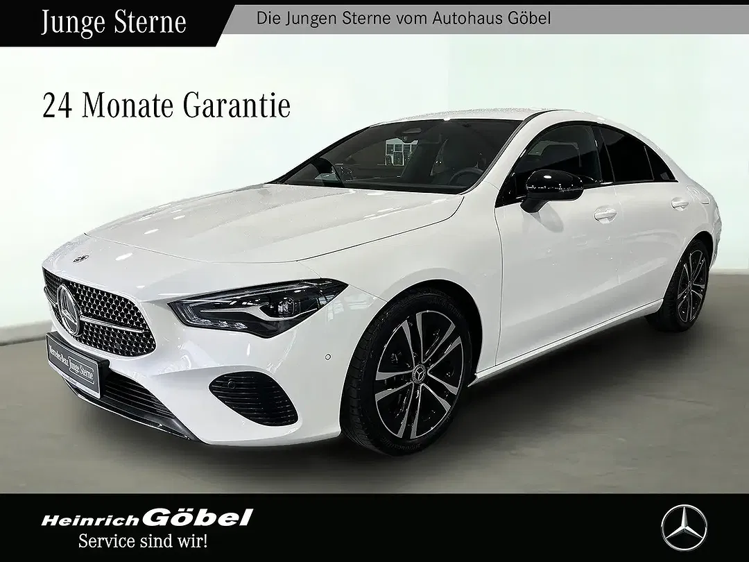 Mercedes-Benz CLA 180 Progressive Night - Thumbnail 1