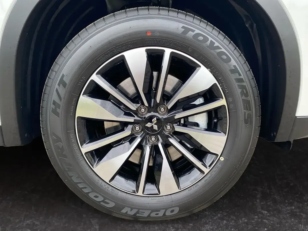 Mitsubishi Outlander 2.4 PHEV S-AWC Diamant - Thumbnail 15
