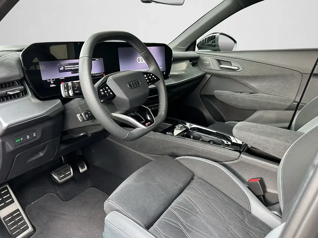 Audi Q3 TFSI S tronic quattro - Thumbnail 5
