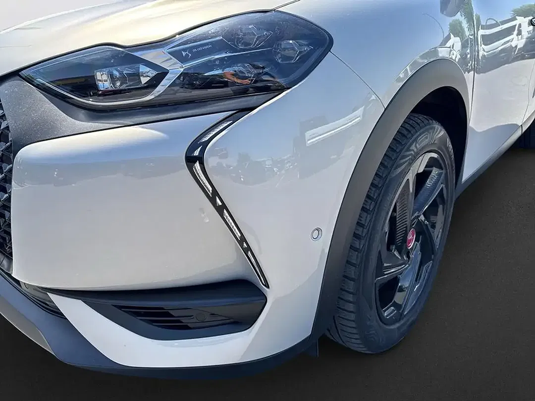 DS Automobiles DS 3 Crossback - Thumbnail 8