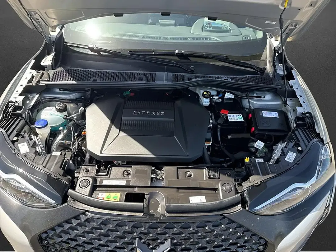 DS Automobiles DS 3 Crossback - Thumbnail 5