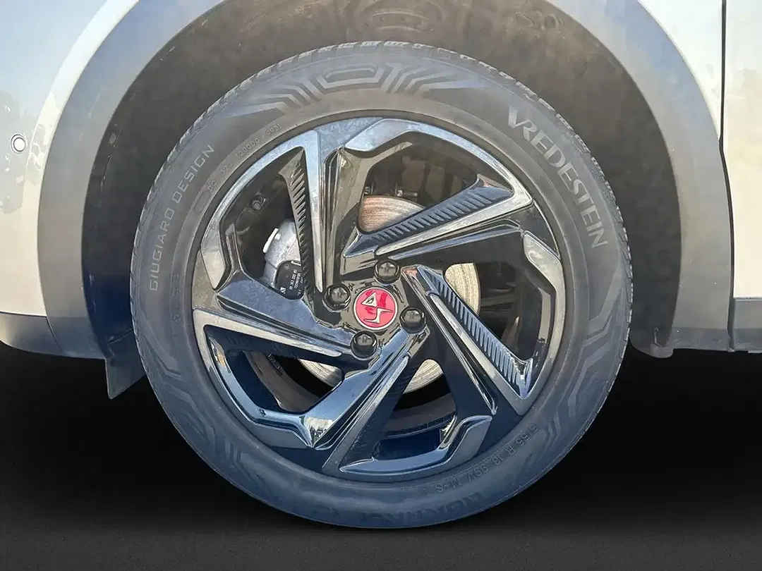DS Automobiles DS 3 Crossback - Thumbnail 7