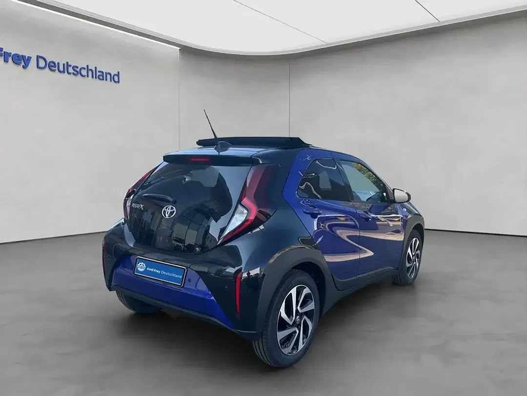 Toyota Aygo X CVT Air Teamplayer - Thumbnail 5