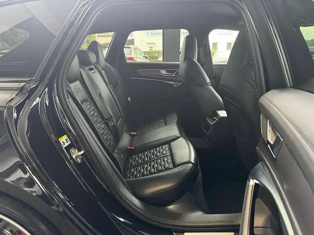 Audi RS6 4.0 TFSI quattro Avant - foto 15