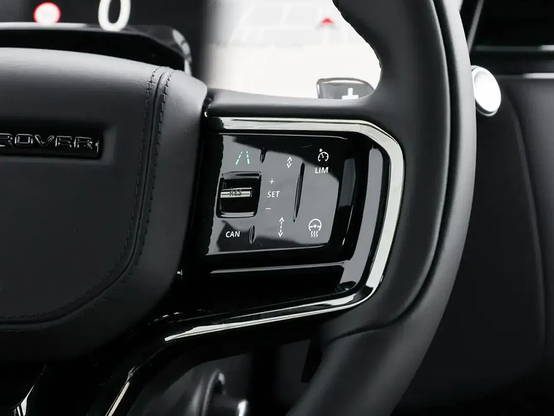 Land Rover Range Rover Sport P635 SV - Thumbnail 11