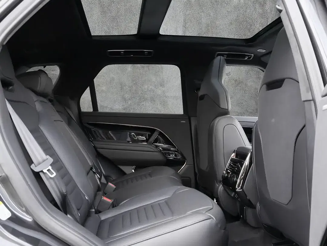Land Rover Range Rover Sport P635 SV - Thumbnail 5