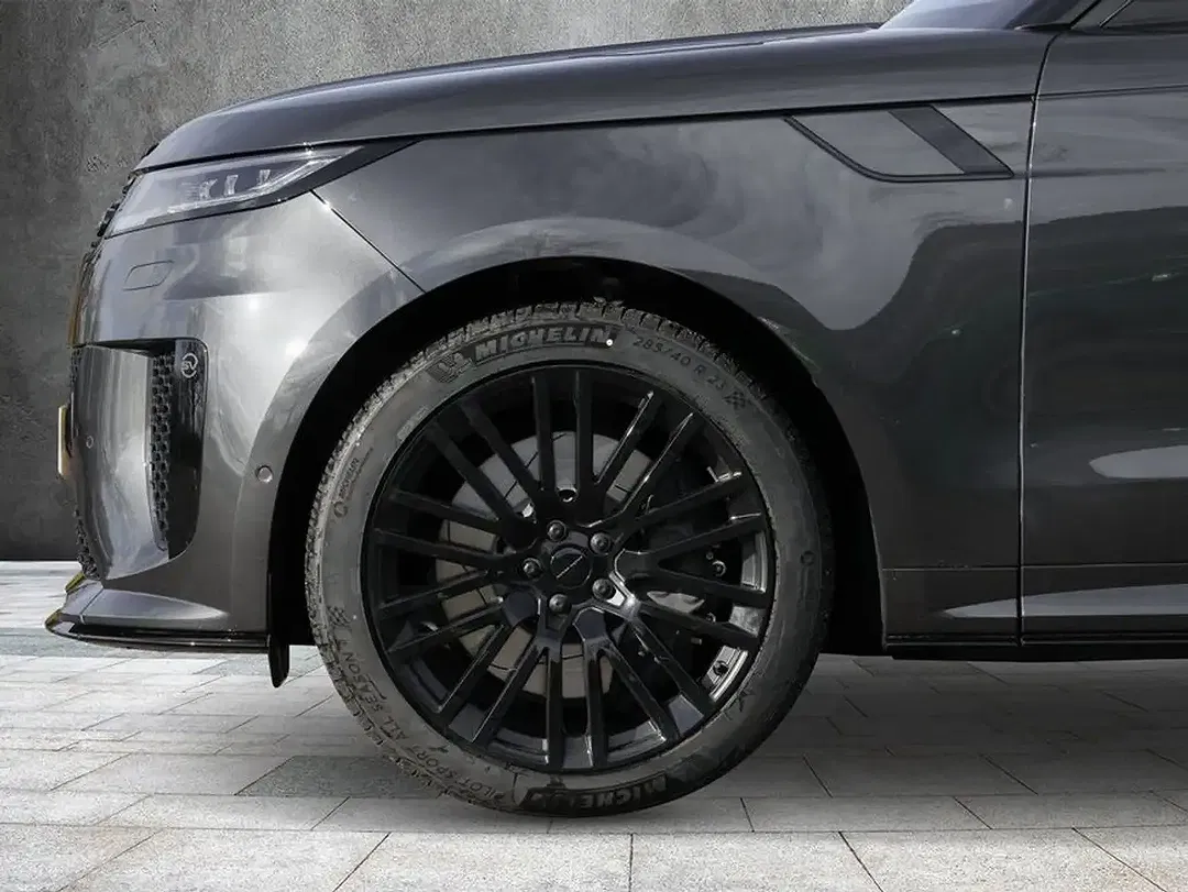 Land Rover Range Rover Sport P635 SV - Thumbnail 9