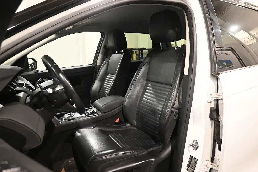 Land Rover Discovery Sport 2.0 Td4 - Thumbnail 10