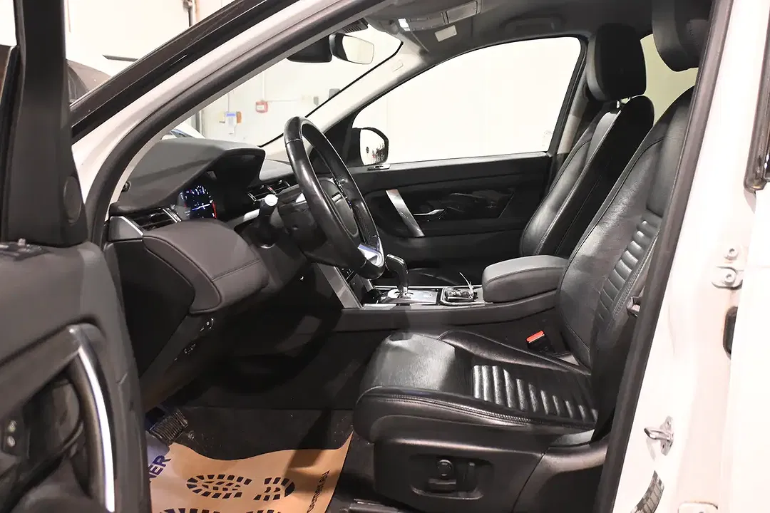 Land Rover Discovery Sport 2.0 Td4 - Thumbnail 9