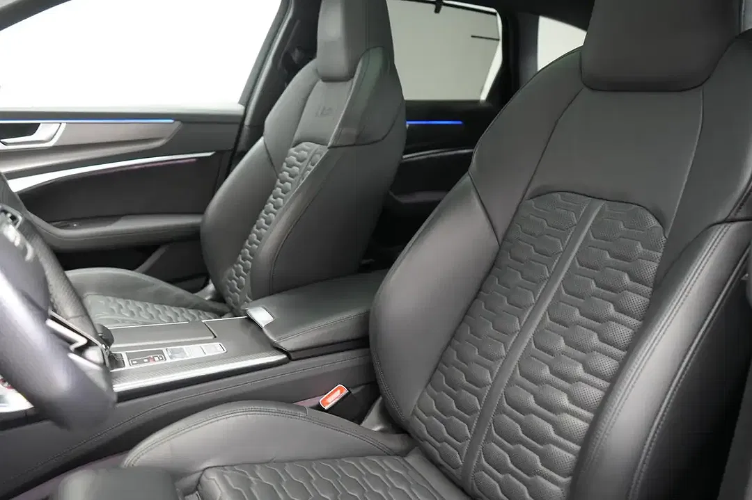 Audi RS6 4.0 TFSI quattro - Thumbnail 11