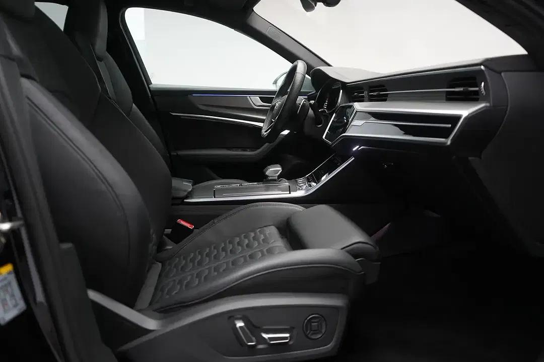Audi RS6 4.0 TFSI quattro - Thumbnail 6