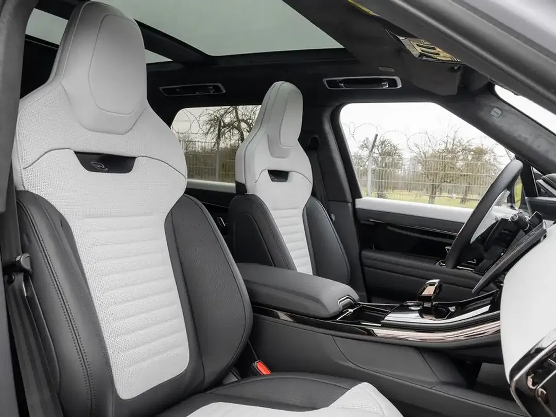 Land Rover Range Rover Sport P635 SV - Thumbnail 13