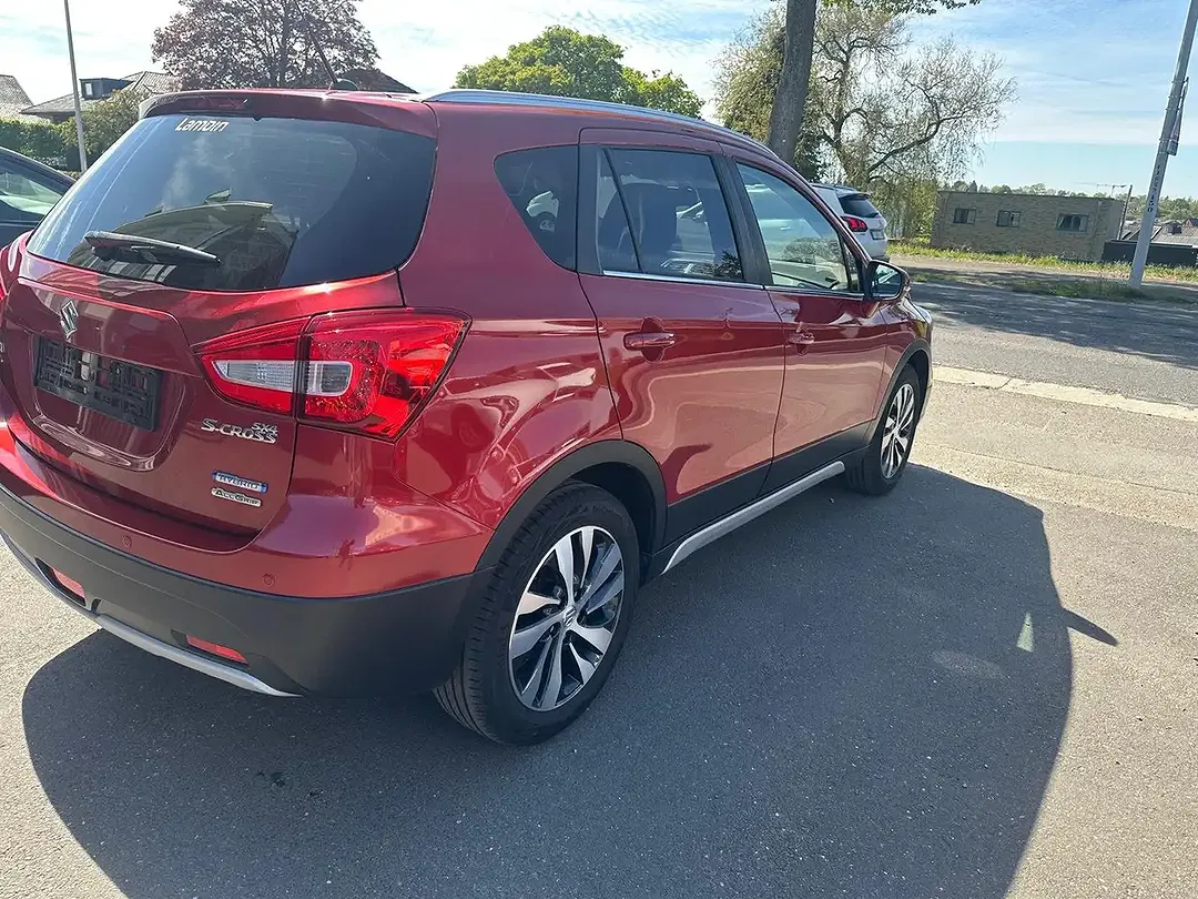 Suzuki S-Cross 1.4 Turbo 4x4 - Thumbnail 8
