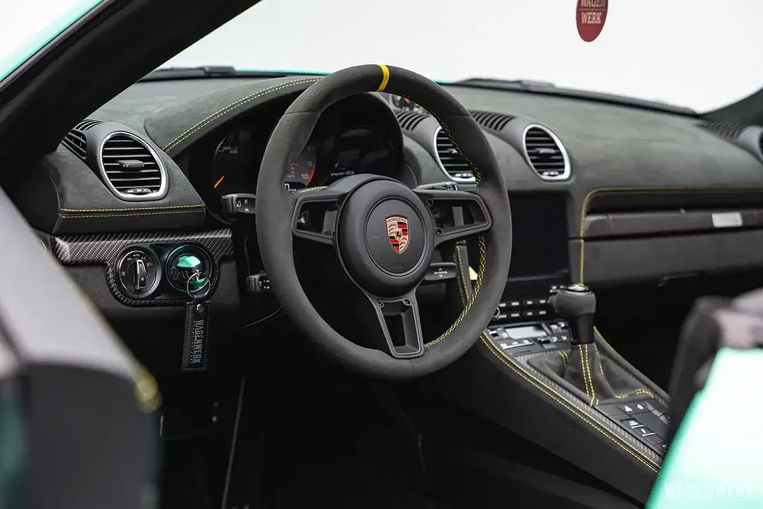 Porsche 718 Spyder PDK RS PCCB - Thumbnail 12