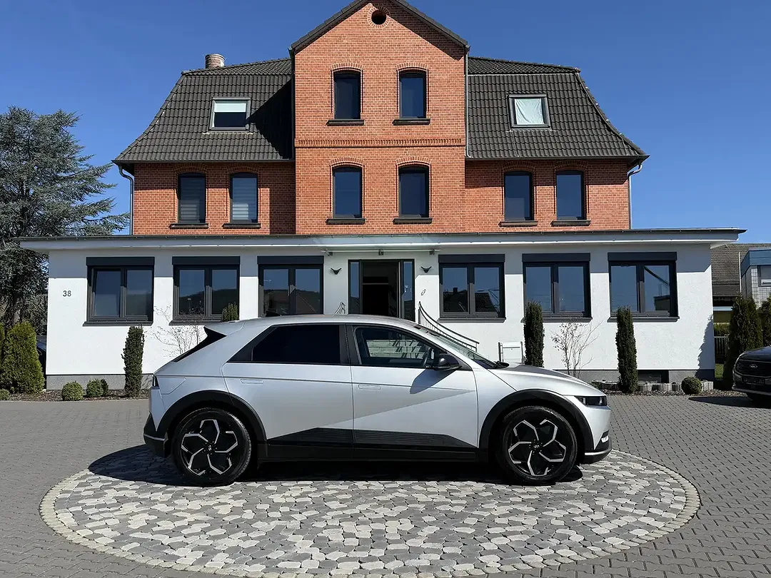 Hyundai IONIQ 5 - foto 1