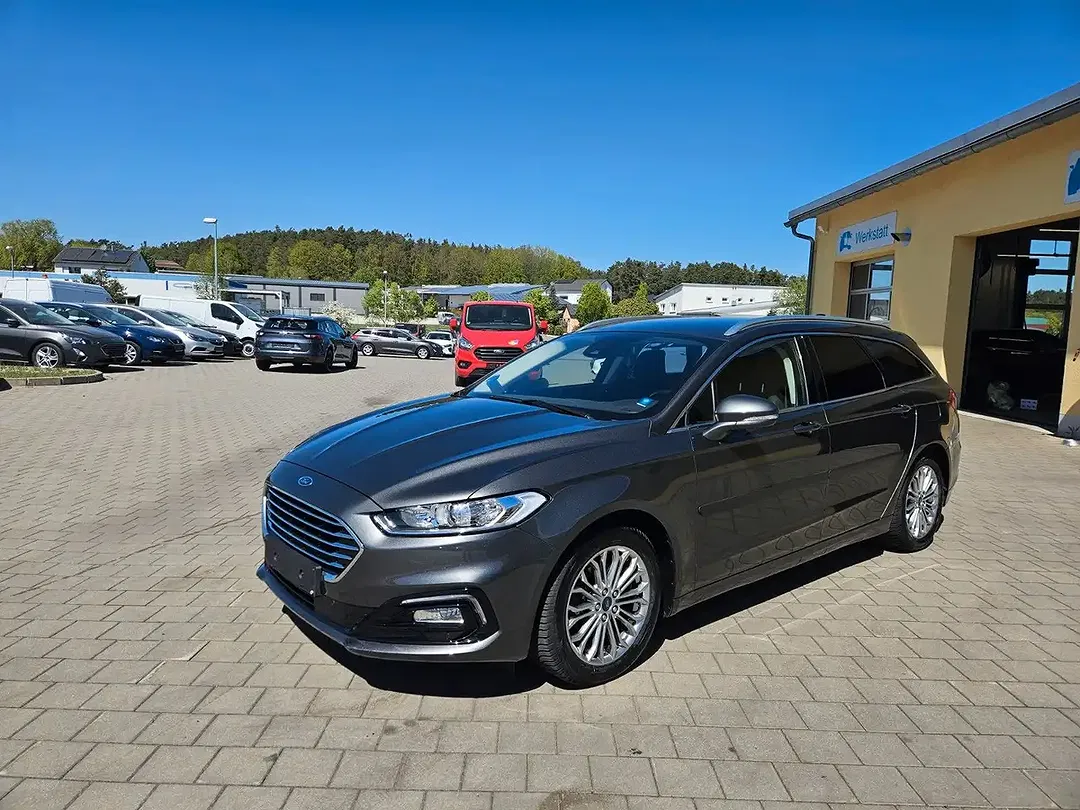 Ford Mondeo Titanium - Thumbnail 3