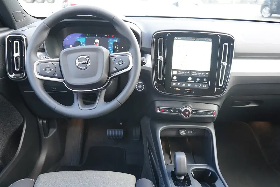Volvo XC40 B3 MHEV AUT Core - Thumbnail 12