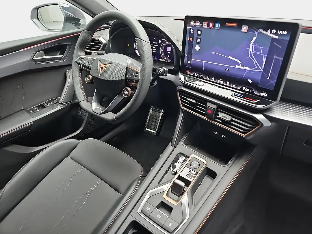 CUPRA Leon 1.5 eTSI DSG Sportstourer - Thumbnail 17