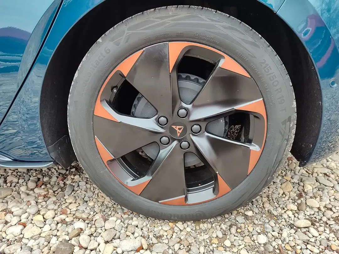CUPRA Born - Thumbnail 10