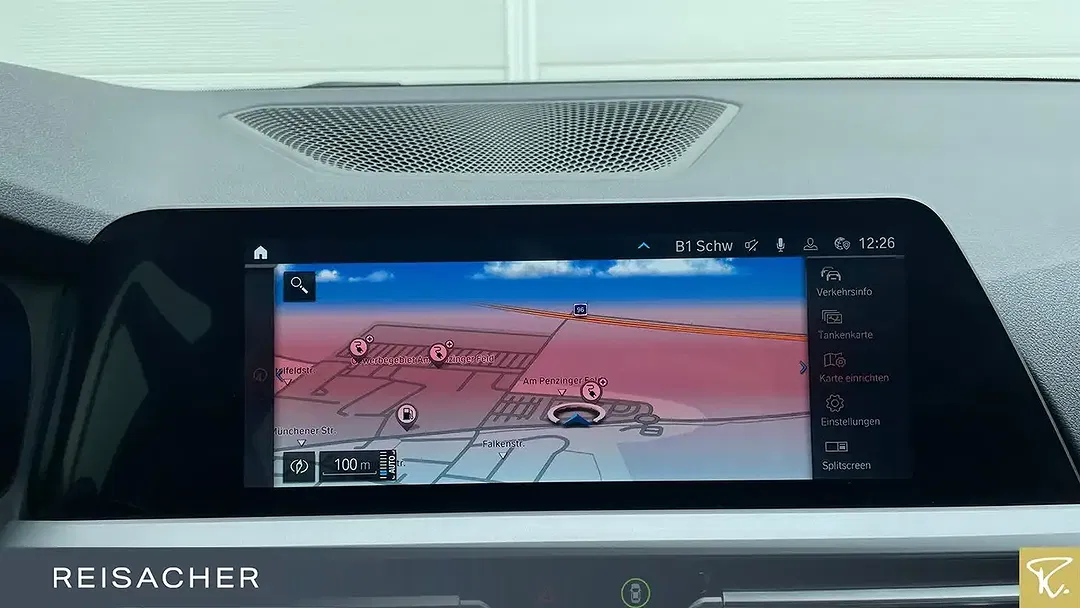 BMW 330 xDrive Advantage - Thumbnail 12
