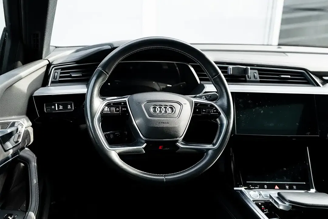 Audi e-tron 50 Sportback S line - Thumbnail 12