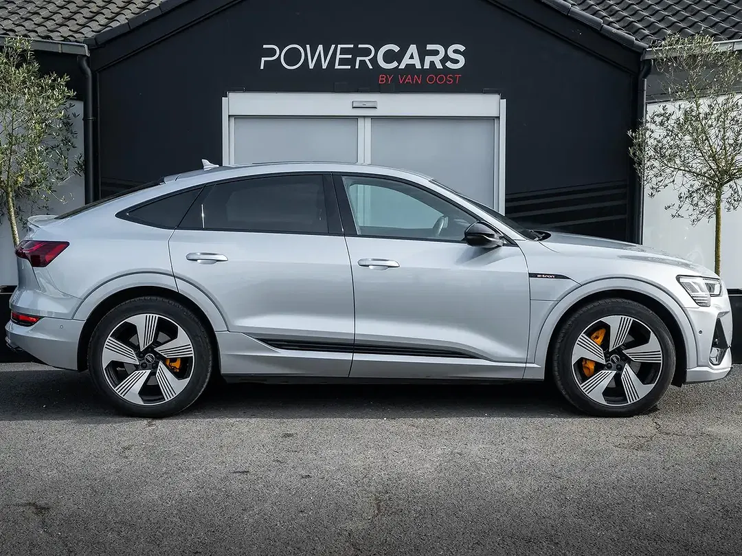 Audi e-tron 50 Sportback S line - Thumbnail 5