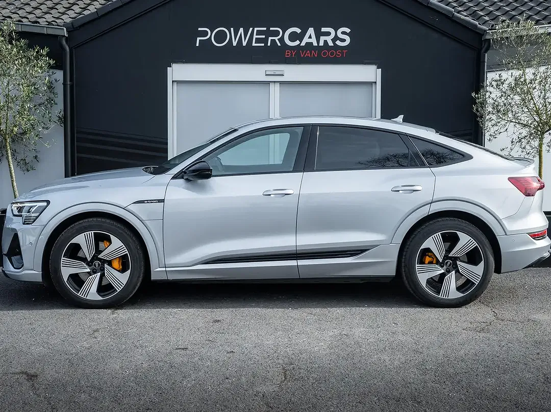 Audi e-tron 50 Sportback S line - Thumbnail 8