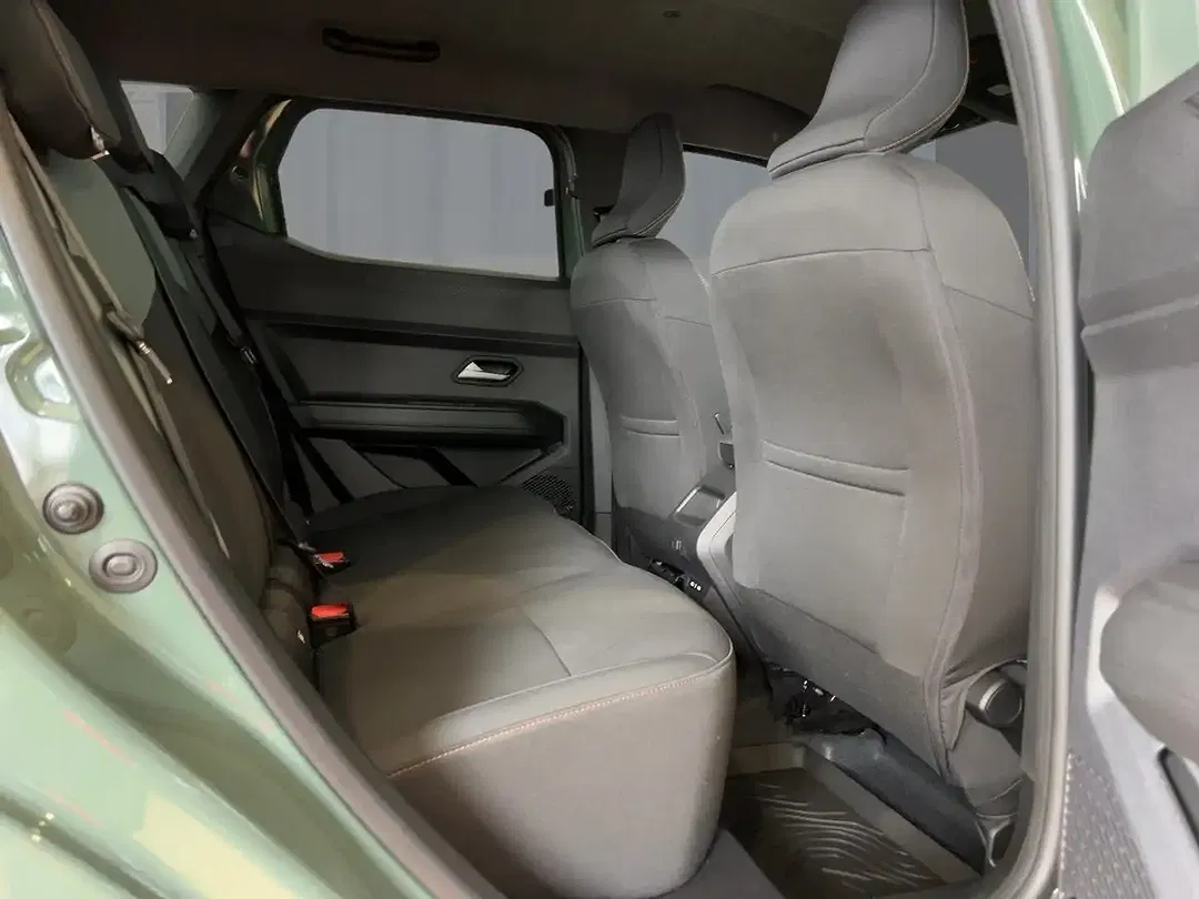 Dacia Duster Hybrid Extreme - Thumbnail 8