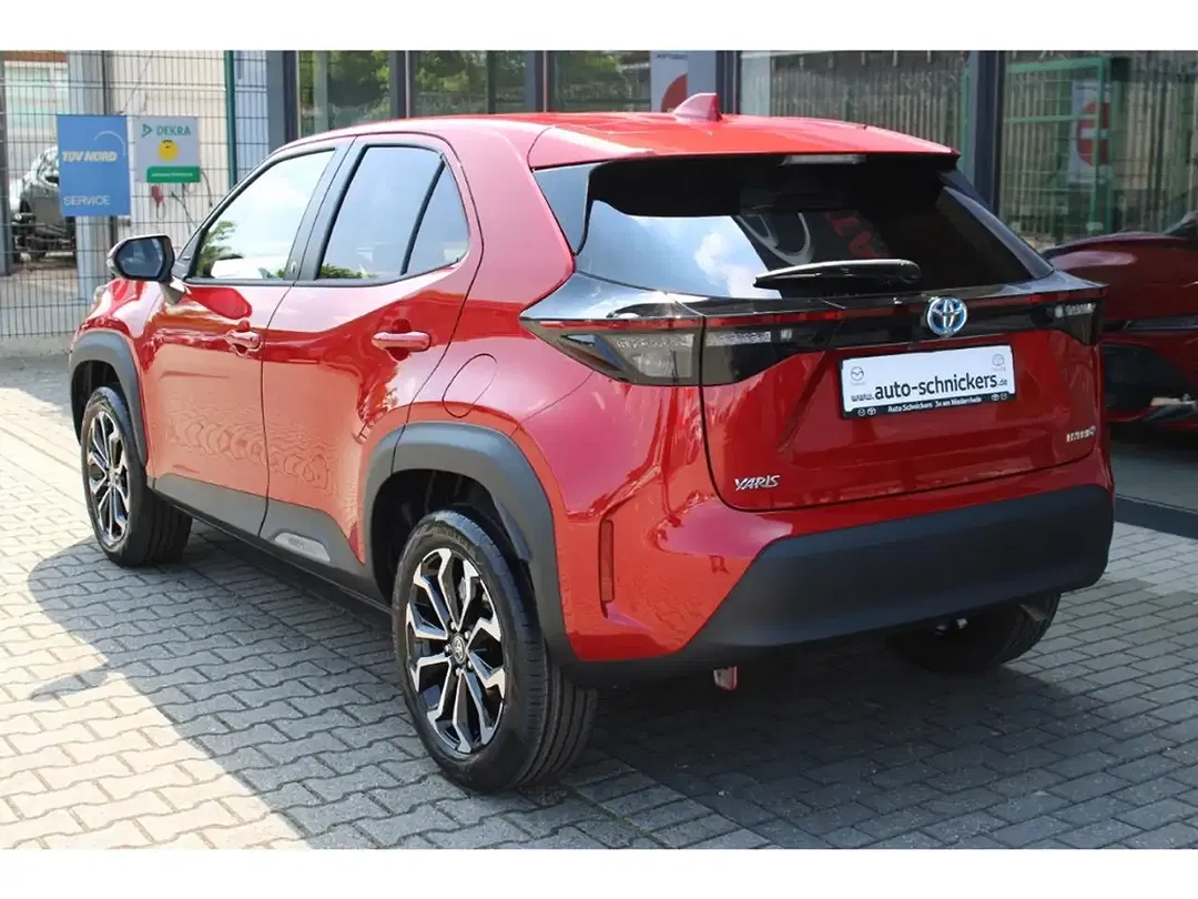 Toyota Yaris Cross Hybrid Team Deutschland - Thumbnail 3