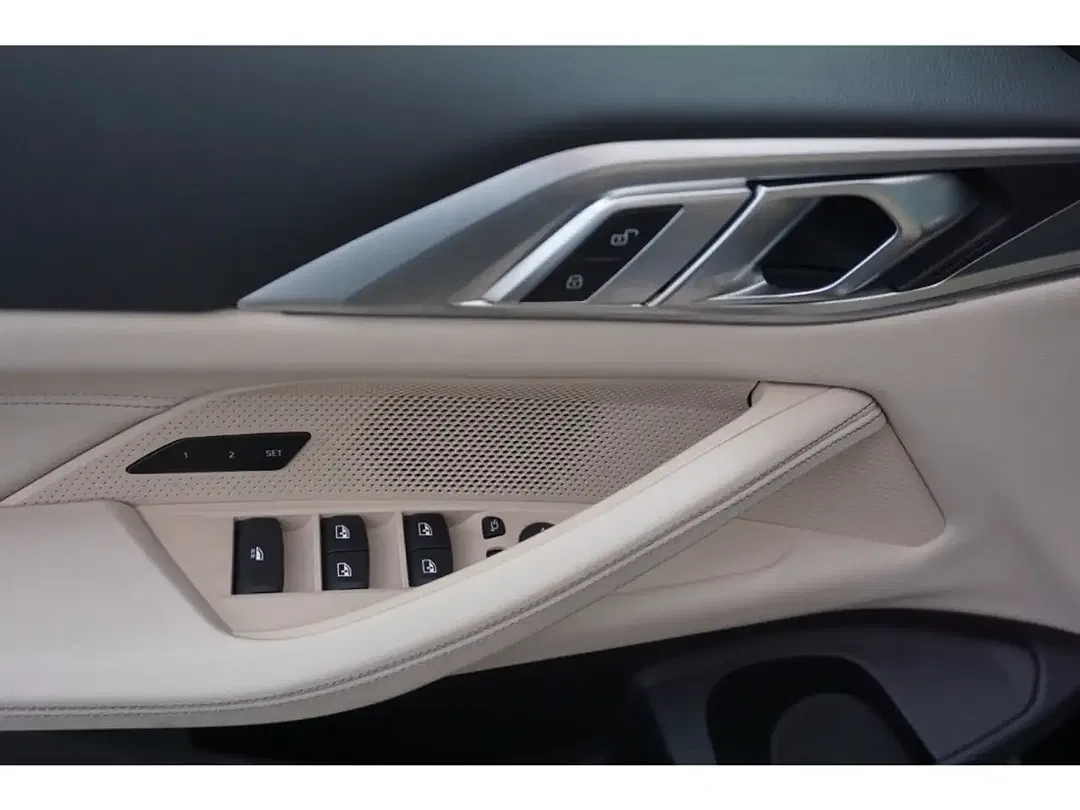 BMW 430 AUT Convertible M Sport - Thumbnail 8
