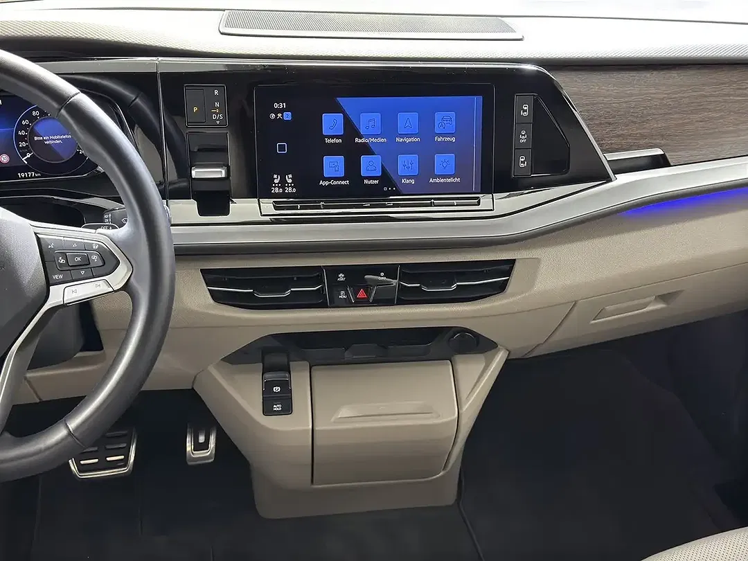 Volkswagen T7 Multivan TSI Style - Thumbnail 10