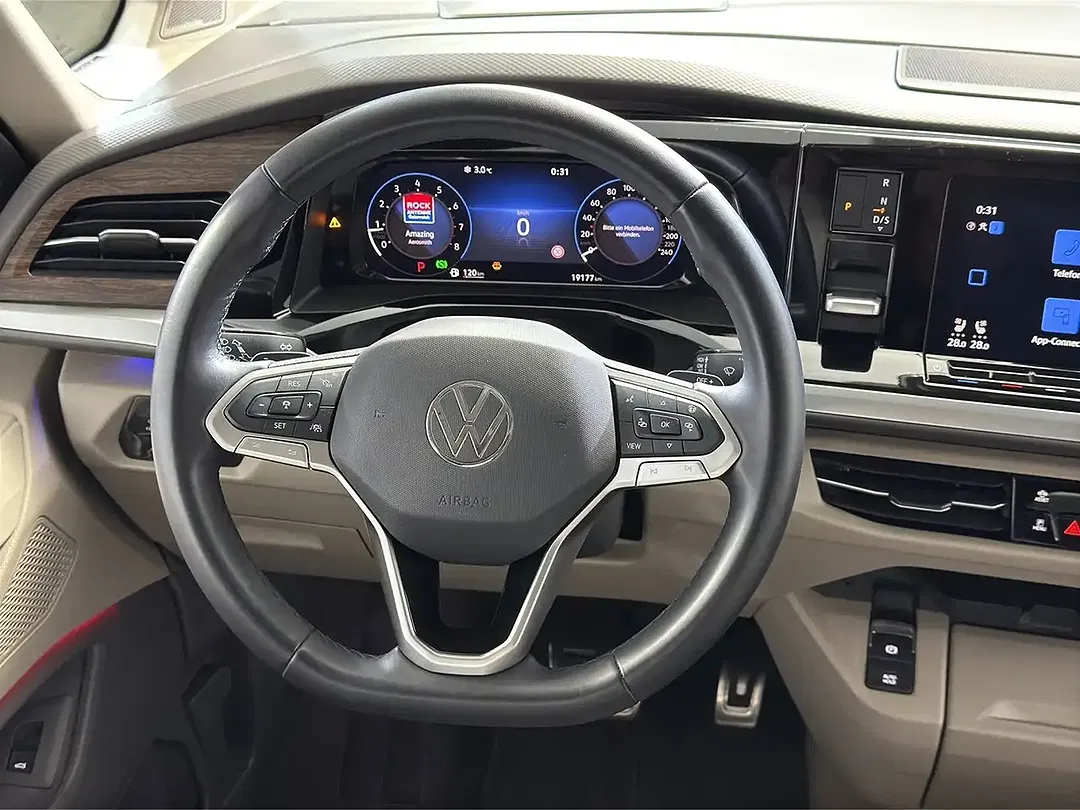 Volkswagen T7 Multivan TSI Style - Thumbnail 8