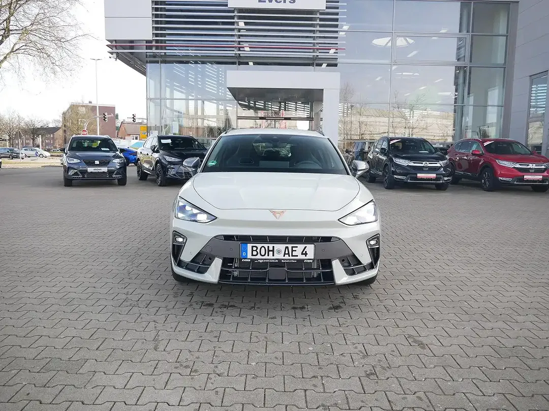 CUPRA Leon 1.5 eTSI DSG Matrix LED Sportstourer - Thumbnail 3
