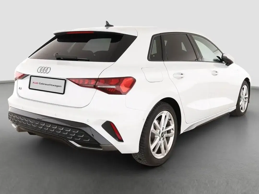 Audi A3 TFSI Sportback S line - Thumbnail 3