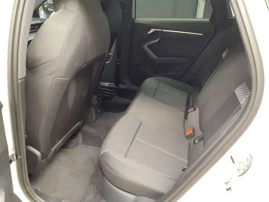 Audi A3 TFSI Sportback S line - Thumbnail 5